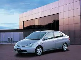 I Рестайлинг (NHW11) 2000 - 2003