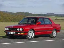 I (E28) 1985 - 1988