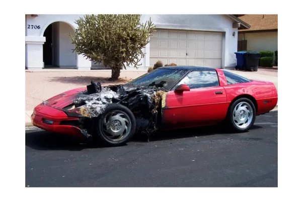 Почему взрываются аккумуляторы?